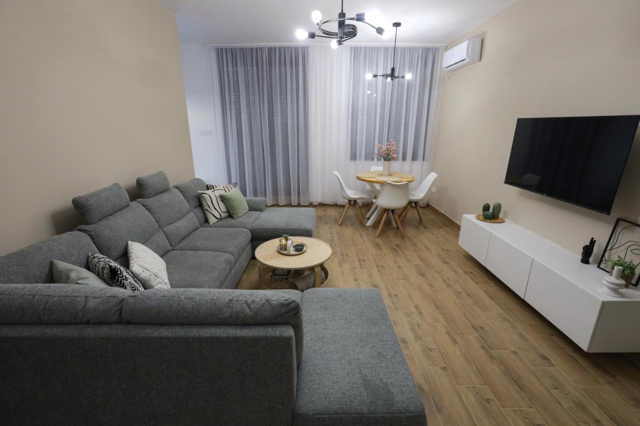 North Views Luxury Apartment Суботиця Екстер'єр фото